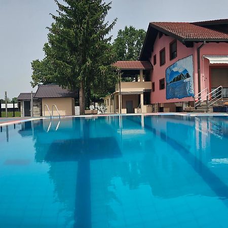 Stevin Ranc Apartment Bosanska Dubica Bagian luar foto